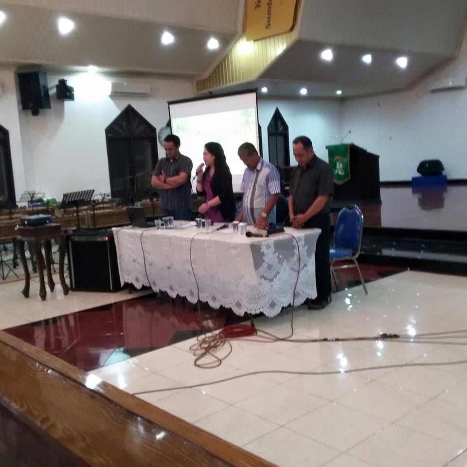 Pembukaan Pembinaan Jemaat dengan tema "TANAH ADALAH PEMBERIAN TUHAN" Pembukaan Pembinaan Jemaat dengan tema "TANAH ADALAH PEMBERIAN TUHAN"