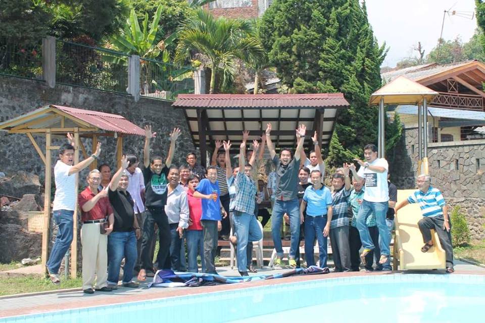 Foto Bersama Anggota & Pengurus Pelkat PKB (1) Foto Bersama Anggota & Pengurus Pelkat PKB (1)