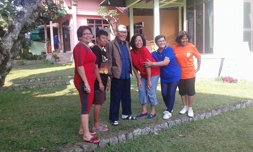Pnt Drs. F.P.W Rumokoi, MA bersama anggota dan pengurus PKP Pnt Drs. F.P.W Rumokoi, MA bersama anggota dan pengurus PKP