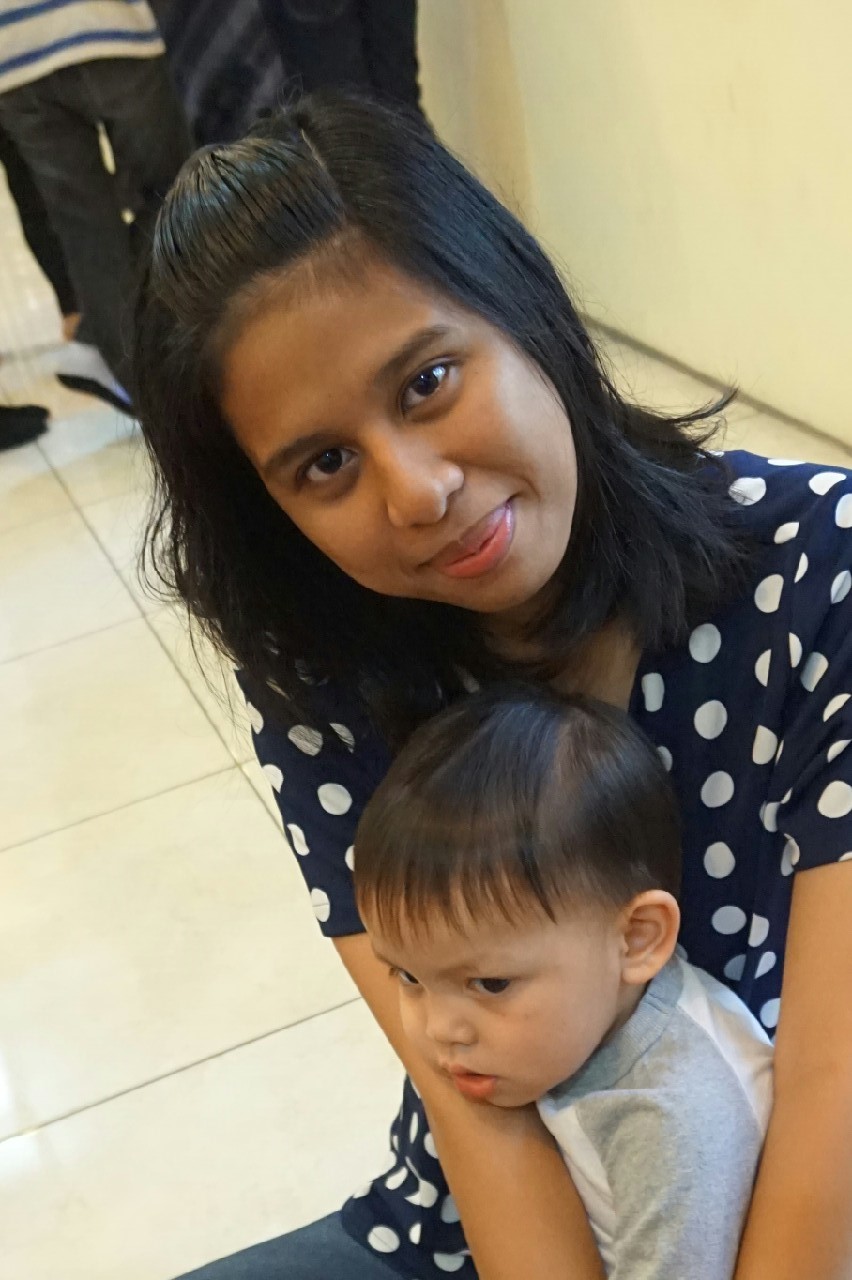Adik Max & Kak Olin Adik Max & Kak Olin