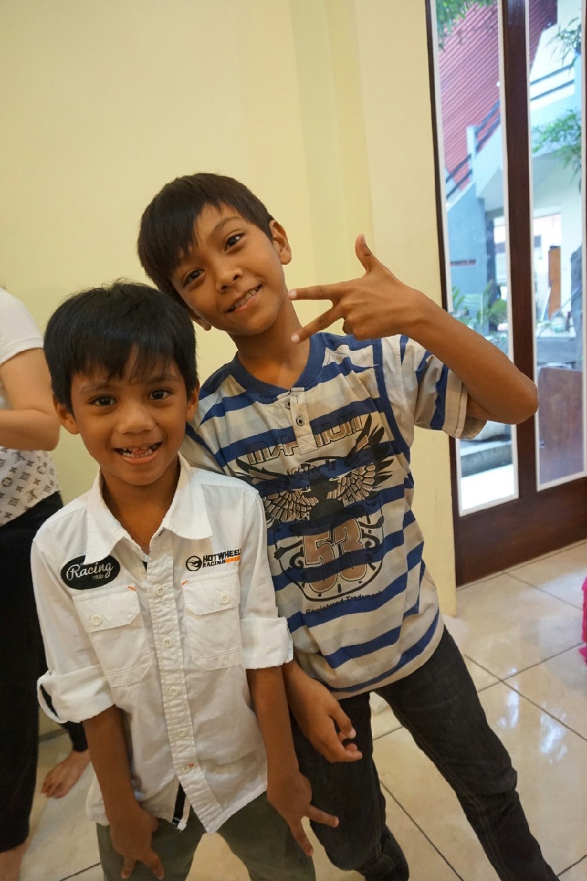 Adik Jonas & Adik Rouvie In Action Adik Jonas & Adik Rouvie In Action
