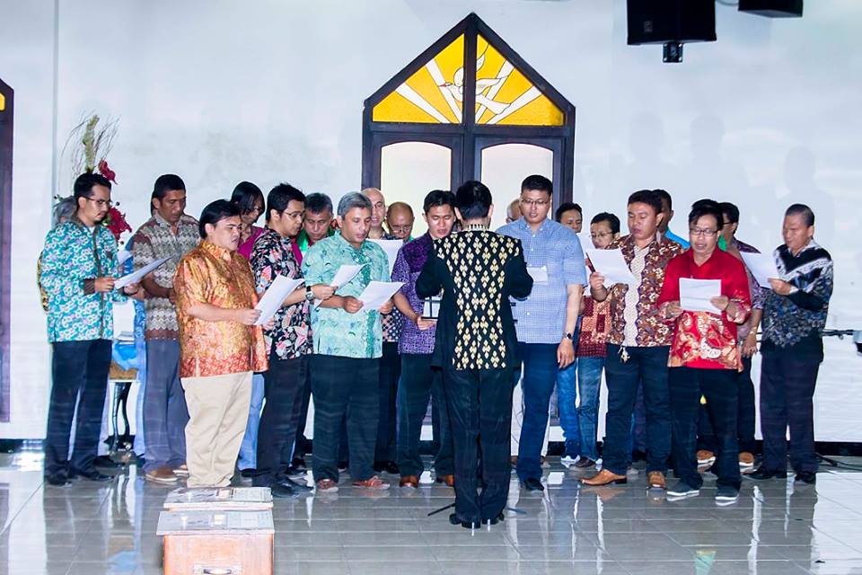 Pengisi Puji-Pujian Ibadah Pengisi Puji-Pujian Ibadah