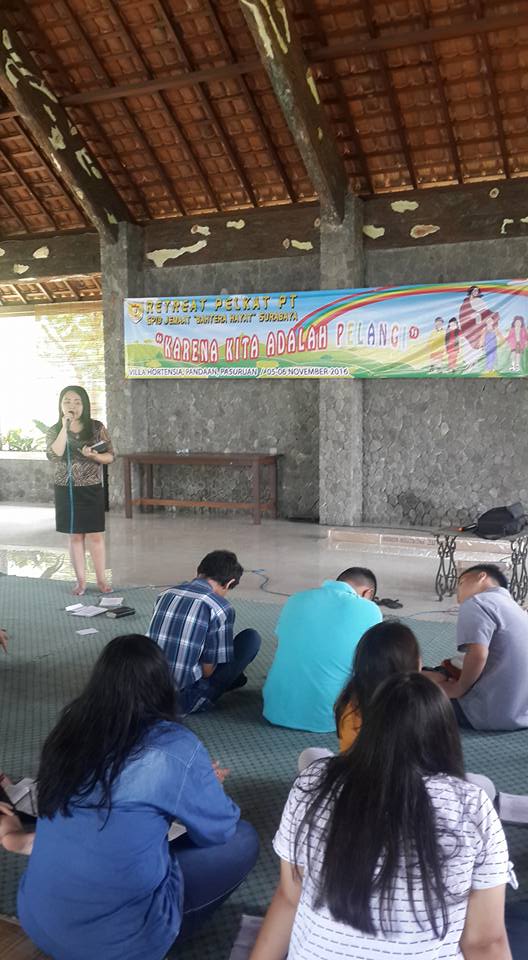 Ibadah Minggu Persekutuan Teruna (dpo: Pnt. Ny. Lelia M. Sainding) Ibadah Minggu Persekutuan Teruna (dpo: Pnt. Ny. Lelia M. Sainding)