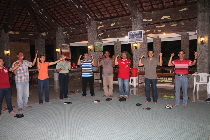Olah & Gerak (dpo: Vik. Rifensia Jeriska Soselisa) Olah & Gerak (dpo: Vik. Rifensia Jeriska Soselisa)