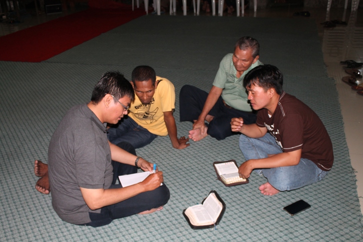 Diskusi Kelompok Diskusi Kelompok