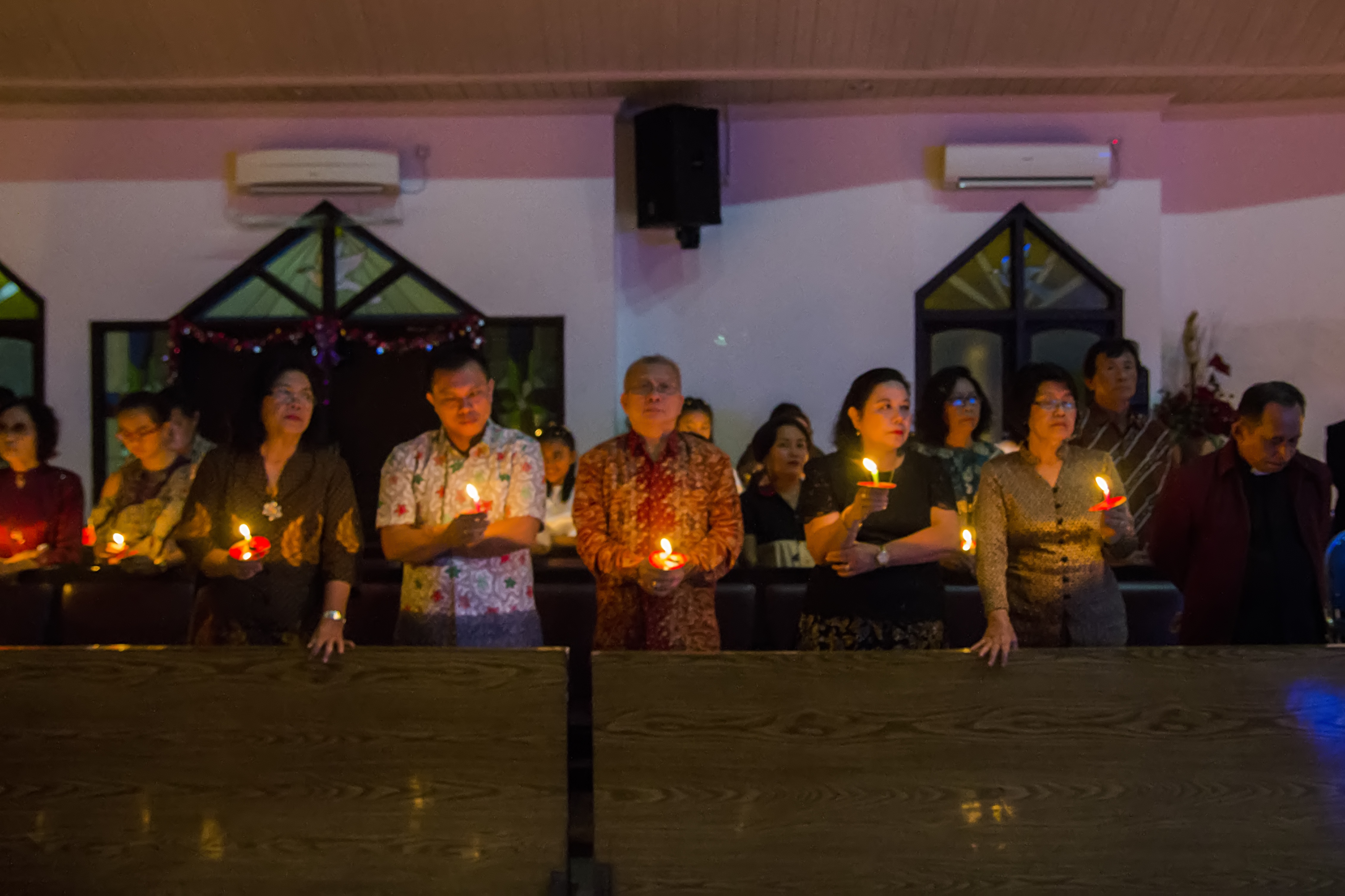 Penyalaan Lilin Natal Penyalaan Lilin Natal